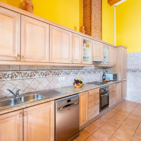 Holiday Home In Paderne With Private Pool Villa *